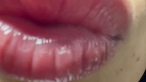 ASMR COUNT DOWN 💯 with kissesssss