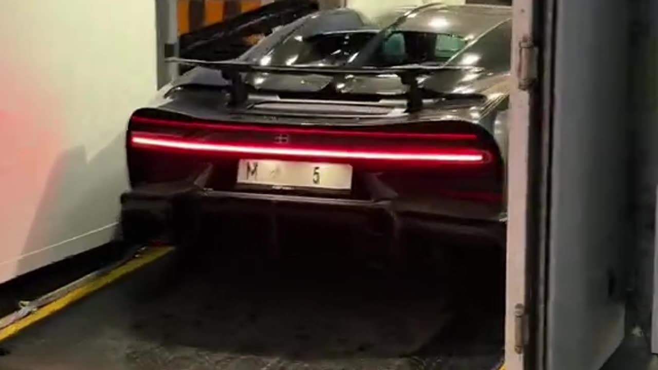 🤯🚀 Experience Ferrari & Bugatti Power in Dubai’s Ultimate Luxury Lineup! | LuxurySportsCars