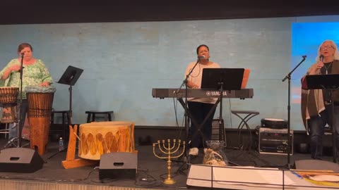New Day Dawning Gathering: Worship