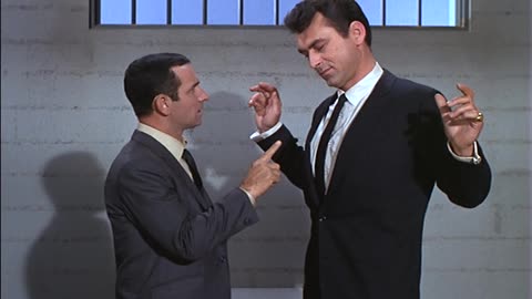 Superagente 86 - T01E22 - Smart, el asesino (1966)