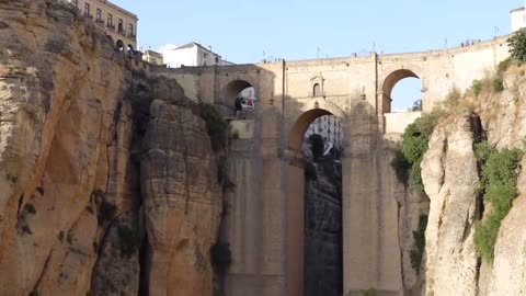 Discover Ronda: Spain’s Most Magical Mountain Town 🏞️