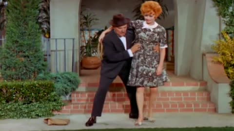 Lucy and the Ring-a-Ding Ring
