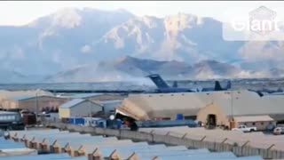 The Pilot who transported the giant from Kandahar