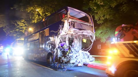 “We’re Going to Die!”😱 Terrifying Bus Incident Caught on Camera– Hampshire UK