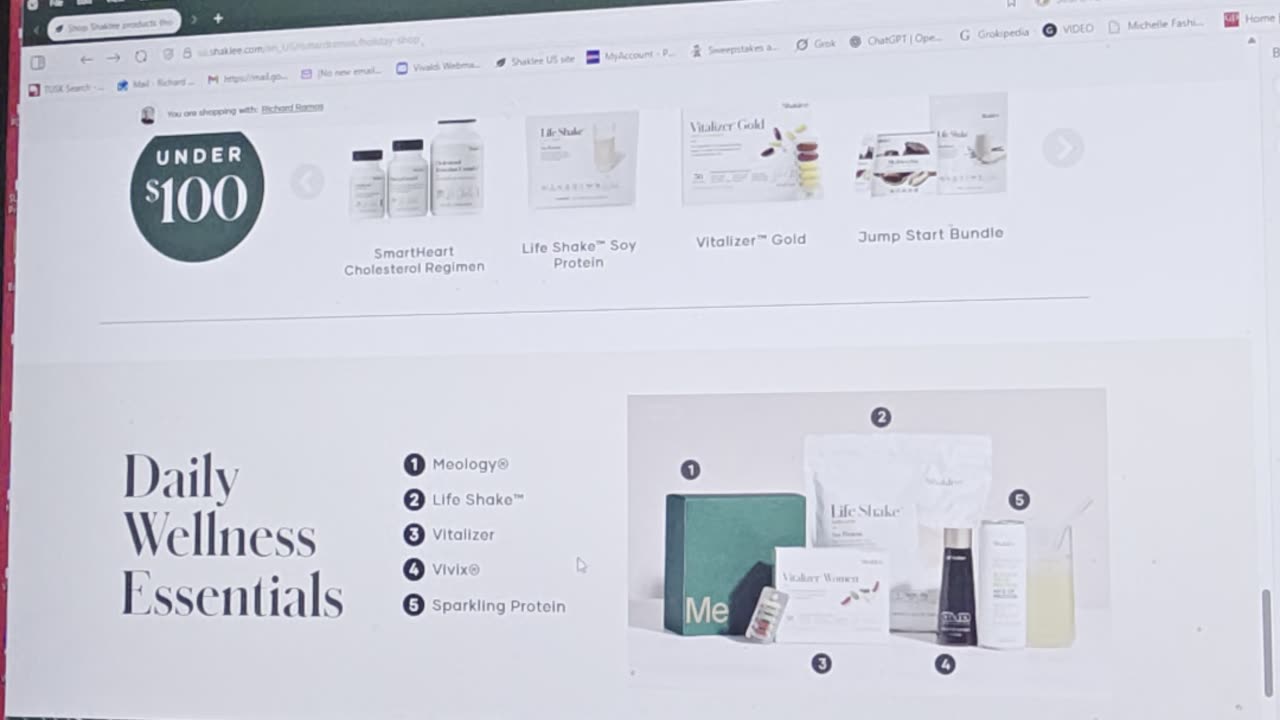 Make It A Shaklee Christmas