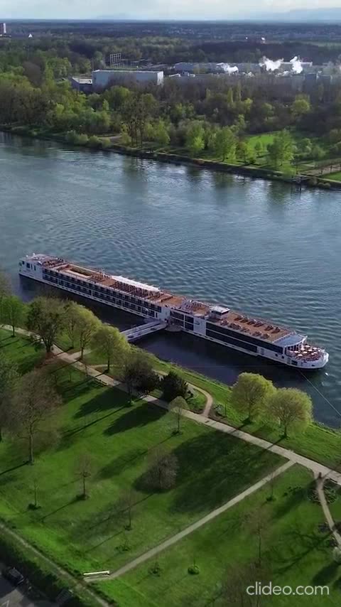 o naufragio do titanic 2.mp4