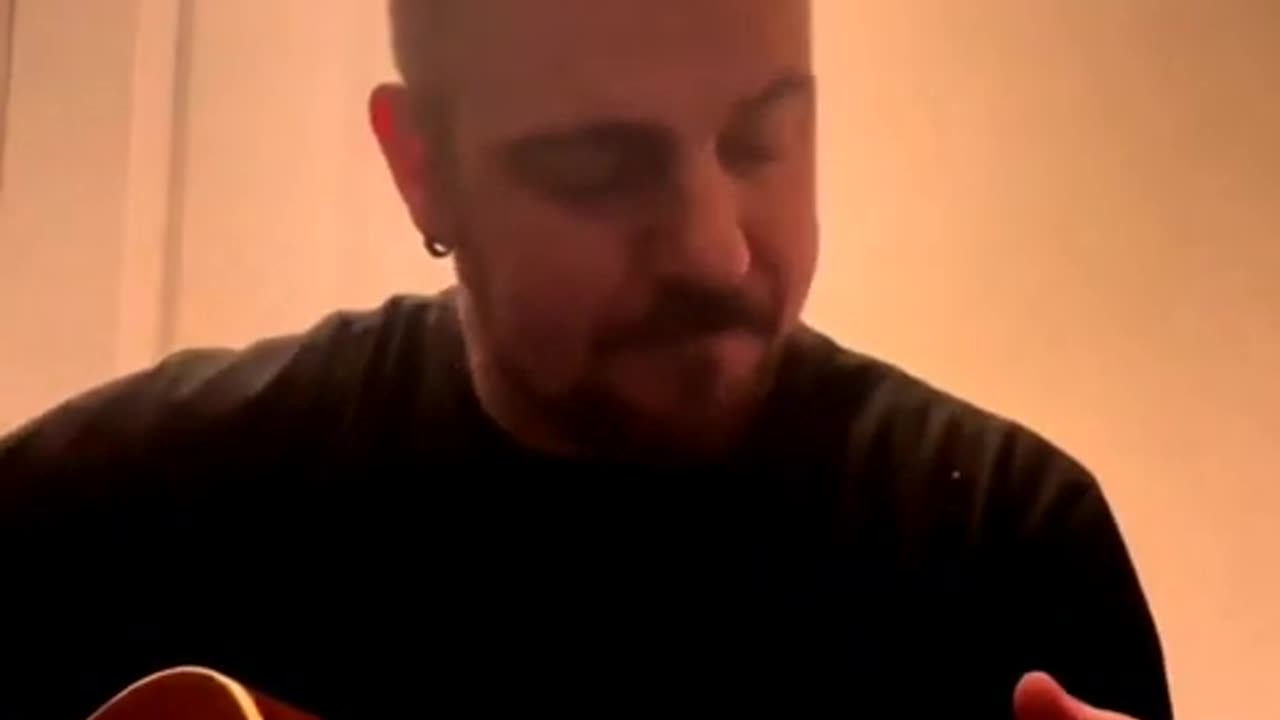 Adam Gontier- Hallelujah (Jeff Buckley Cover)