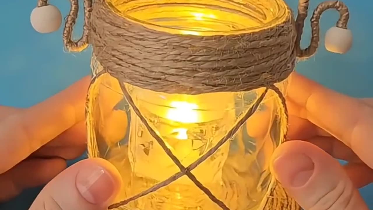 “DIY Hemp Rope & Glass Sparkling Lantern – Cozy Homemade Vibes 🕯️✨”