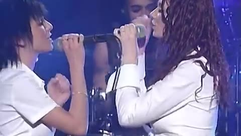 t.A.T.u. - All The Things She Said (Live MAD TV 2003)