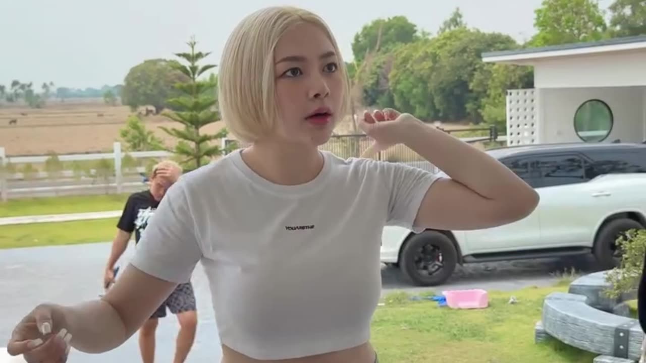 cewek jahil salah pegang