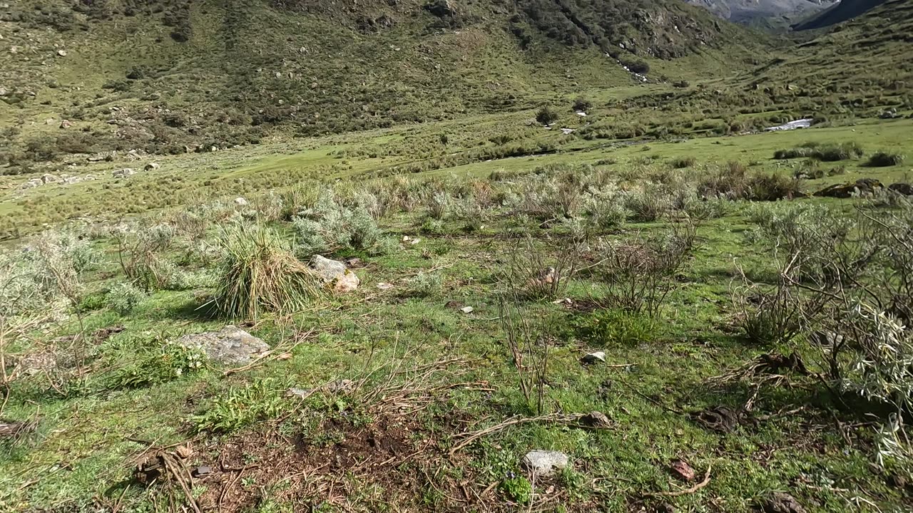 Below some mountains in #Huaraz #Peru