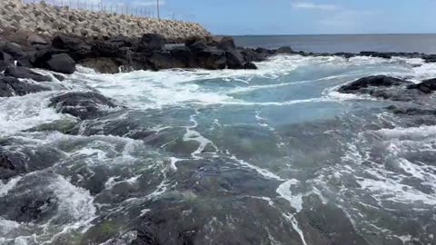 Ocean's Fury and Beauty: A Tidal Pool Spectacle