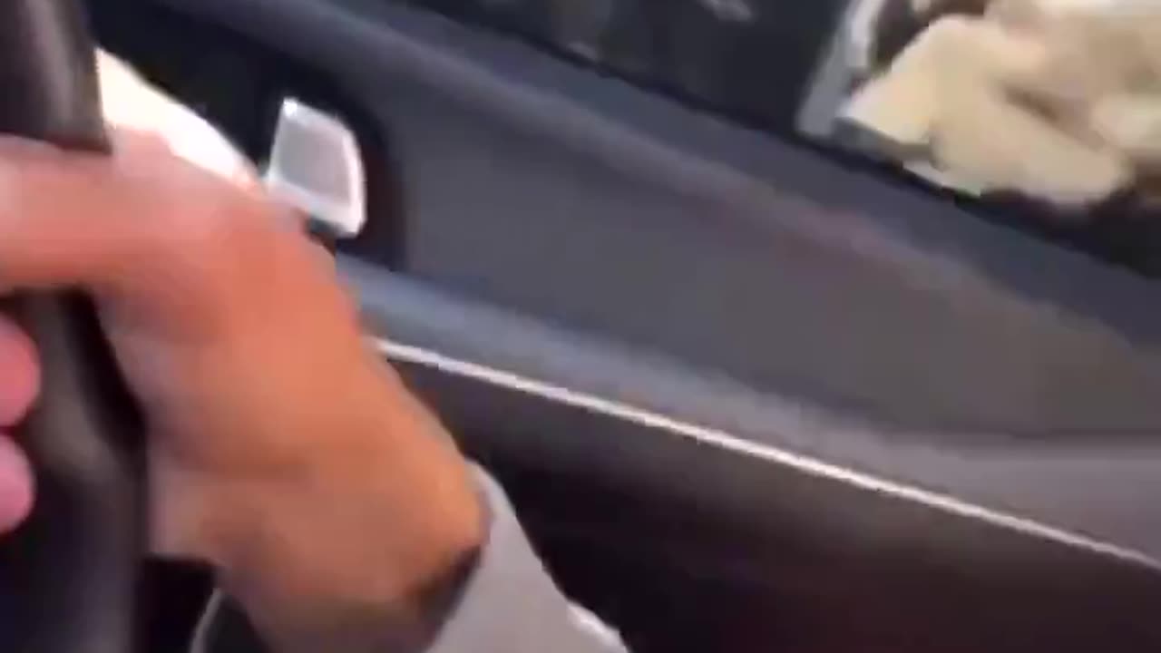 Man live streams himself running from cops