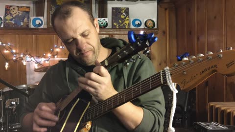 Old video baritone and mandolin