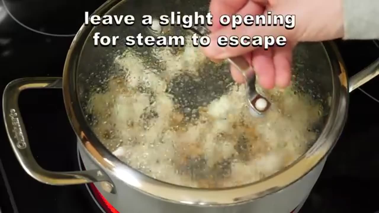how to make popcorn correct in the stove with a pot