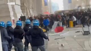Unreal. No wonder Trump calls ANTIFA terrorists.