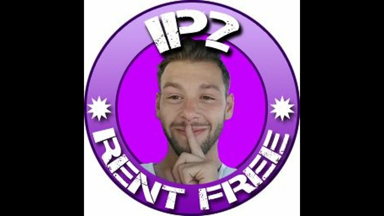 Open panel/making a chilli cheese dog