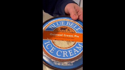 Oatmeal Cream Pie ICE Cream