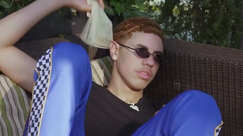 Ball In The Family S3 E21 (Melos Acting Out)
