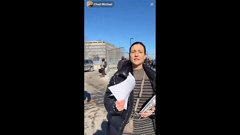 ICE agents are keeping all the Immigrants money,jewelry,Social Security card