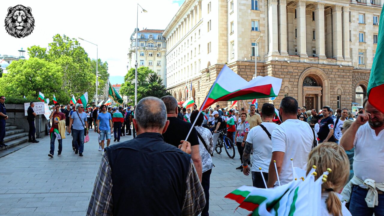 Протест в защита на Лева