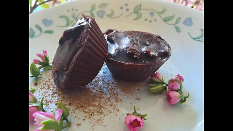 Making Chocolate Cups