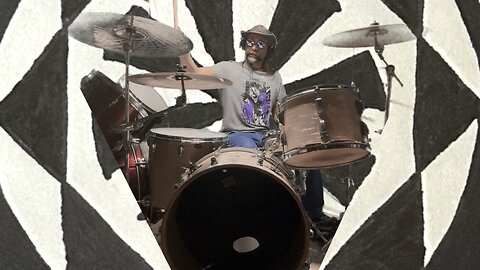 Ex’s and Oh’s from MIA Love (drum cover)