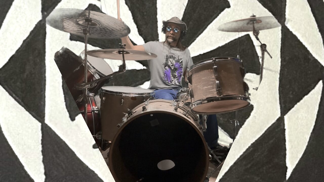 Ex’s and Oh’s from MIA Love (drum cover)