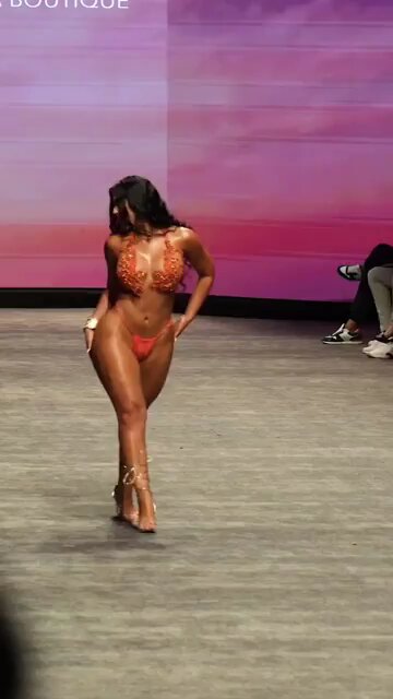 BEAUTIFUL 😍 ❤️👠👠👠👠👠