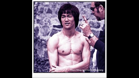 Cross kick Studio Films Bruce Lee Enter the Dragon