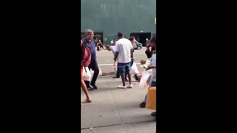 This is NYC for you… dozens filming, but not a single person stepped in to reason or stop it.