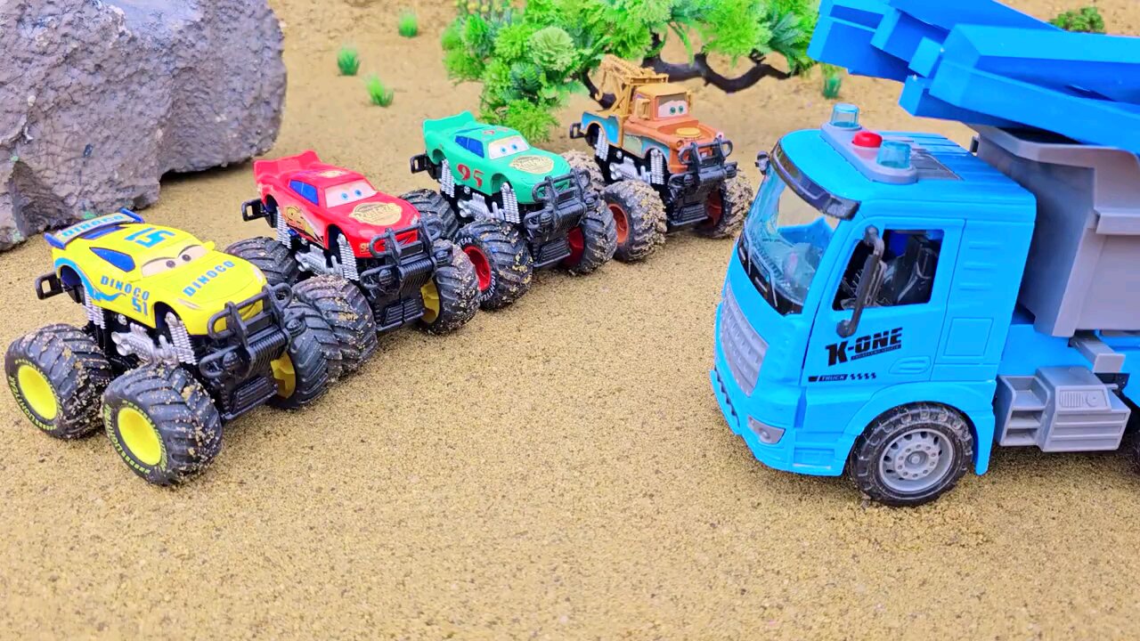 Diy_tractor_making_bulldozer_repair_train_railway___Excavator_Crawler_Crane_and_Construction_Trucks