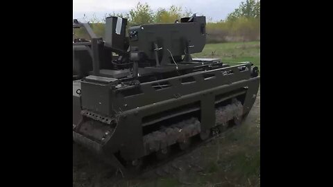 Ingenieros rusos preparan robots terrestres para la línea del frente