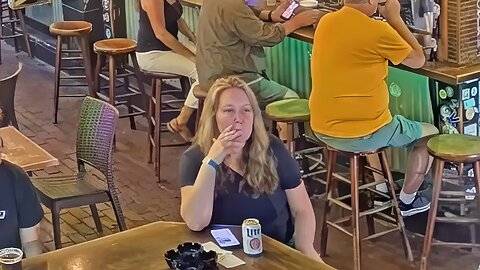 Candid Sexy Smoking Woman 741