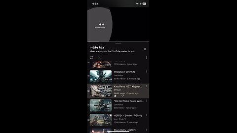 Katy Perry song : military clip