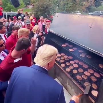 WE NEED A BIG BEAUTIFUL BARBECUE THIS WEEKEND!!!😎🇺🇸🥳🥳🥳