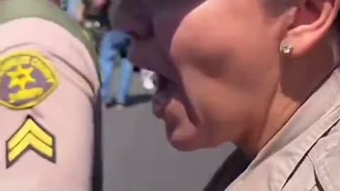 Mexicans trap ICE