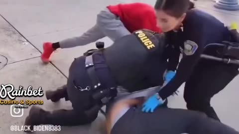 Child Predator Beaten by Police After Trying to Meet Young Kid | Shocking Arrest Footage