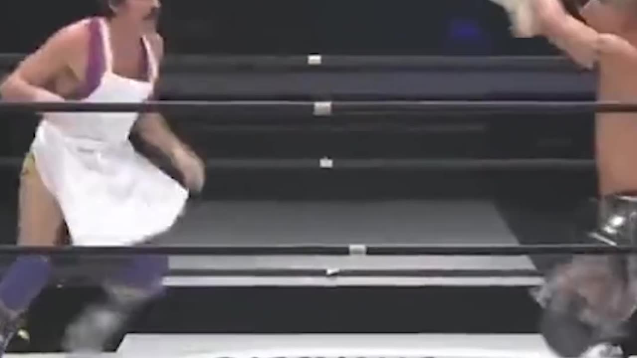 When Pizza Turns Into a Weapon of Mass Deliciousness 😂🍕💥