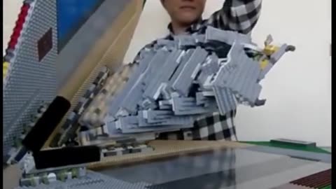 🤯✨ Japanese Artist Creates Gravity-Defying LEGO Sculptures! | FeedMyCuriosity