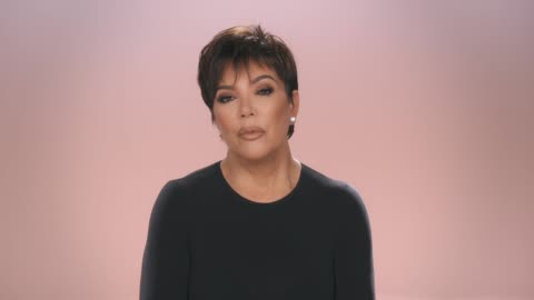 Kim_Kardashian_KUK_17x8