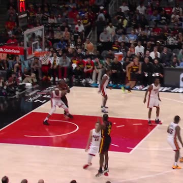 NBA - This Caris LeVert stop & pop was TOUGH 😮‍💨