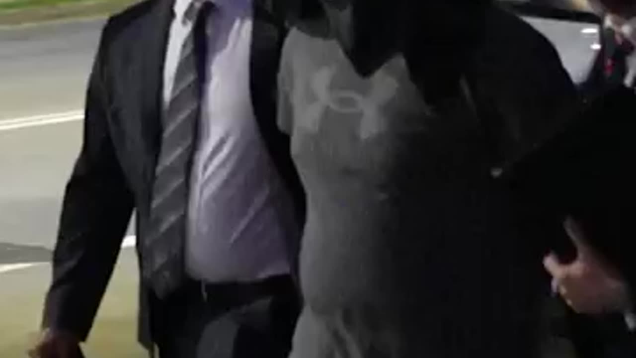 Sir Joseph Banks High School principal bailed on 1.4m fraud charges - news.com.au