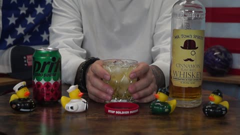 William Kipp - Mr Toms Cinnamon Whiskey & Sprite Zero Sugar Winter Spiced Cranberry Soda