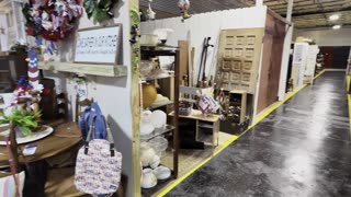 Come Shop with us at the Mississippi Antique Galleria in Biloxi. 💖👜💖