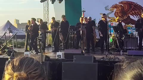 "Banda Nueva York" celebra la Independencia de México en NYC. 4de5