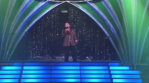 Chỉ Chừng Đó Thôi (Phạm Duy) - Duy Quang - Live Asia 7