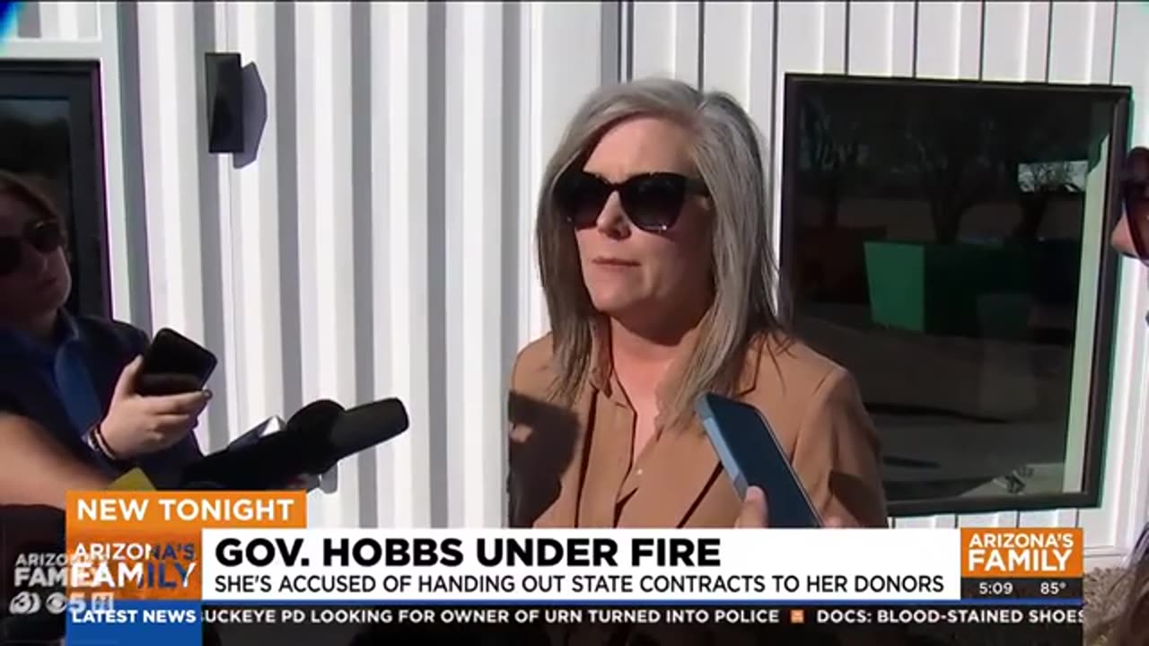 Hobbs Accused Of Pay For Play