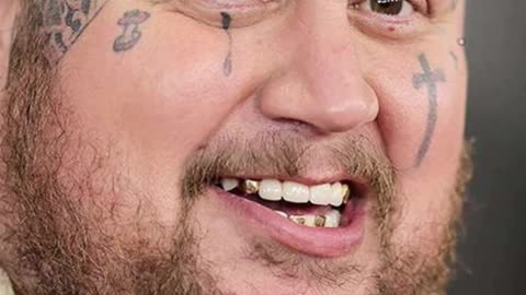 Jelly Roll & Kevin James Surprise Fans With Duet at Buckeye Country Superfest 2025 - WorldEye