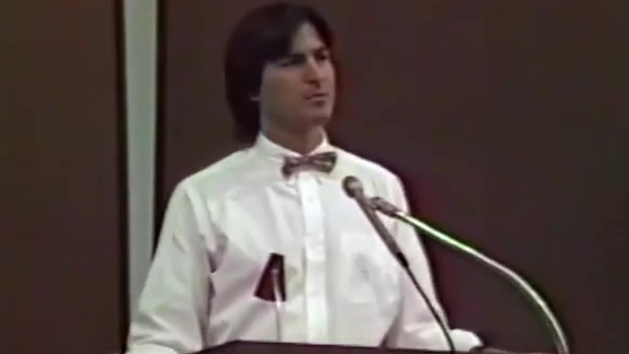 Steve Jobs on Working at Apple #stevejobs #apple #innovation